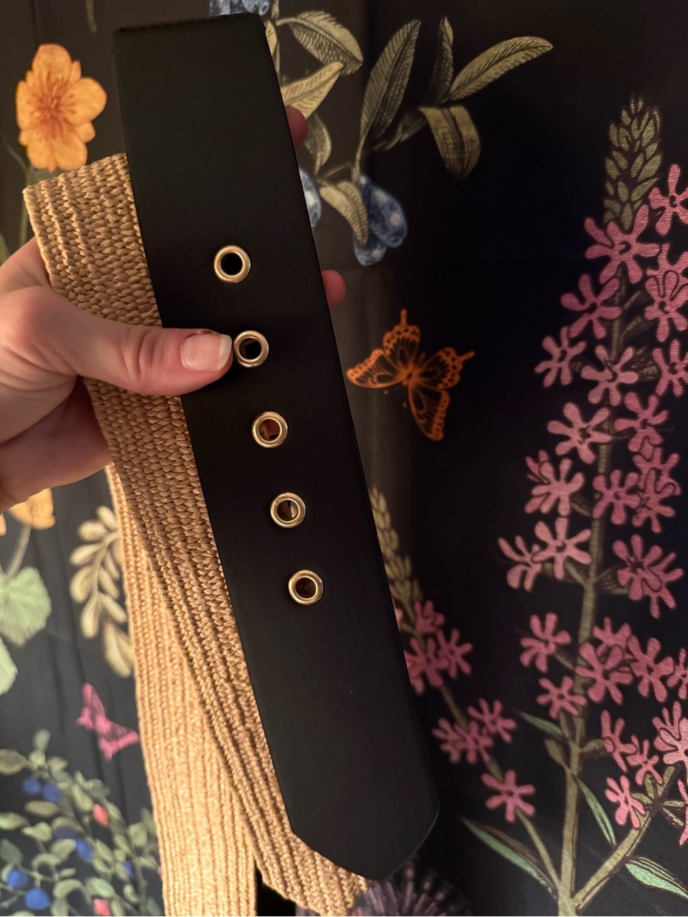 Wide Woven Beige & Black Women’s Stretch Belts Set (2)